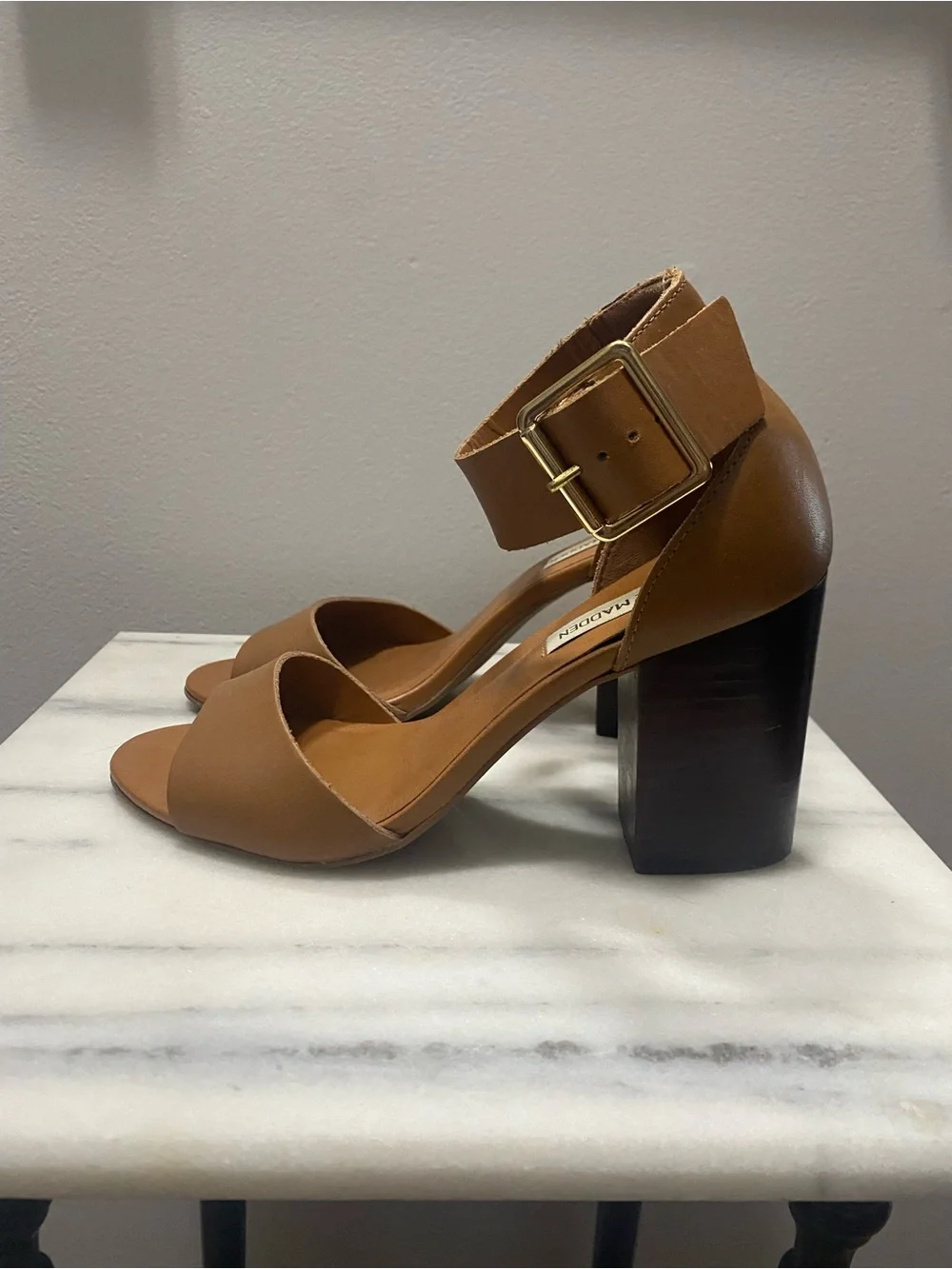 Steve Madden Brown Leather Block Heel Sandals with Ankle Buckle
